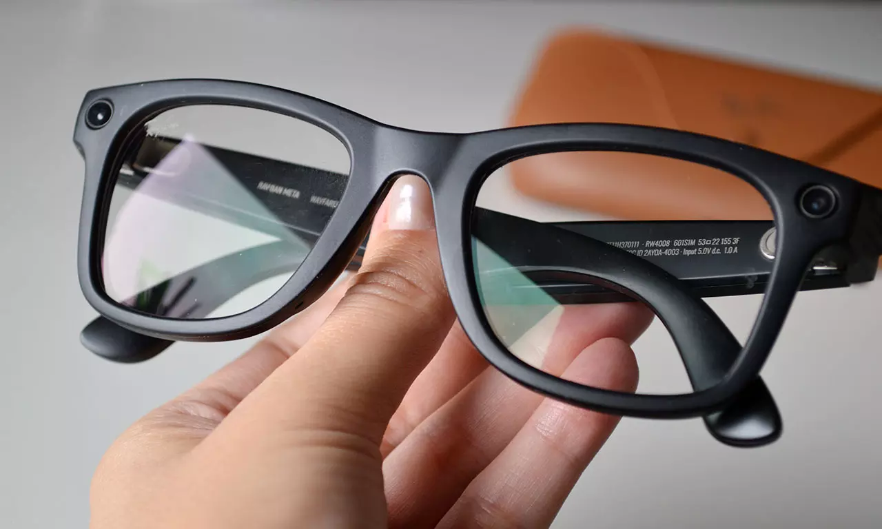 Meta’s Smart Glasses Face Their First Legal Challenge In India Over Covert Recording Meta’s Smart Glasses Face Their First Legal Challenge In India Over Covert Recording